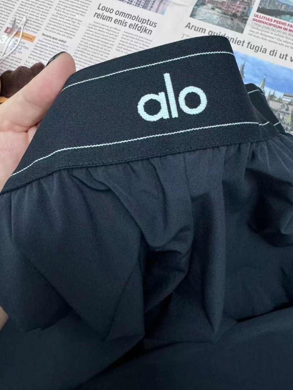 ALO Yoga Navy Wide Leg Pants 💙30” Inseam 🙋NWT | XS & M | Clean Girl Athleisure - Picture 5 of 9